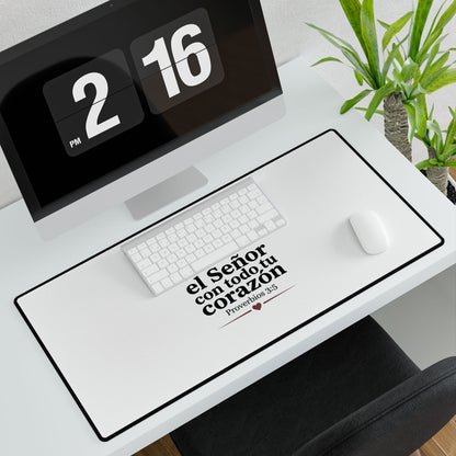 Confía en el Señor Christian Desk Mat – Proverbs 3:5