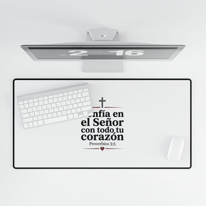 Confía en el Señor Christian Desk Mat – Proverbs 3:5