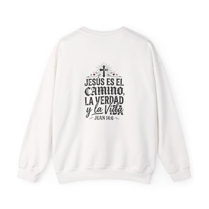Christian Crewneck Sweatshirt — "Jesús es el Camino, la Verdad y la Vida" (Juan 14:6)